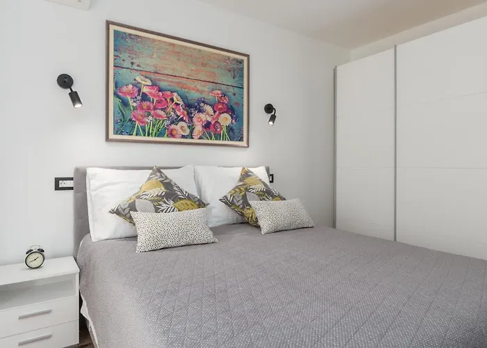 Es Apartment